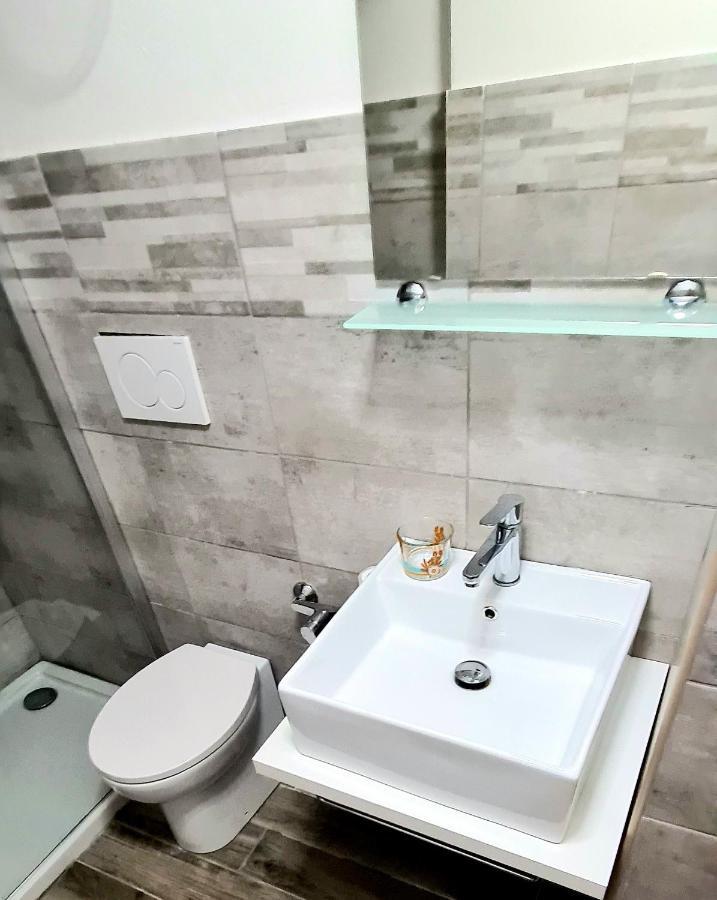 Ferienwohnung Seafront Marina Bay Terra Mala Exterior foto